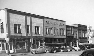 Patterson's+Department+Store+historic+photo.jpg